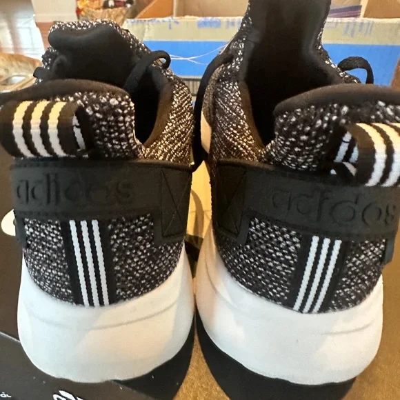 New With Tags Adidas Lite Racer shoes size 12 men l - Picture 3 of 9